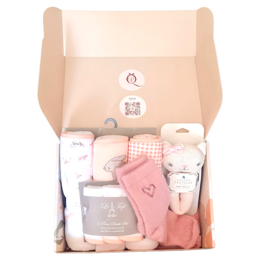 Baby girl gift set with cozy socks for mum