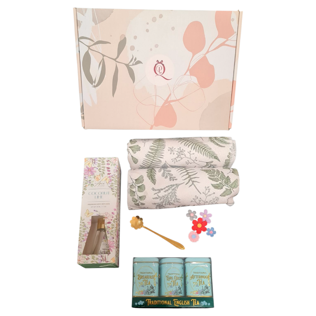 English tea gift set with home difusser and table decors